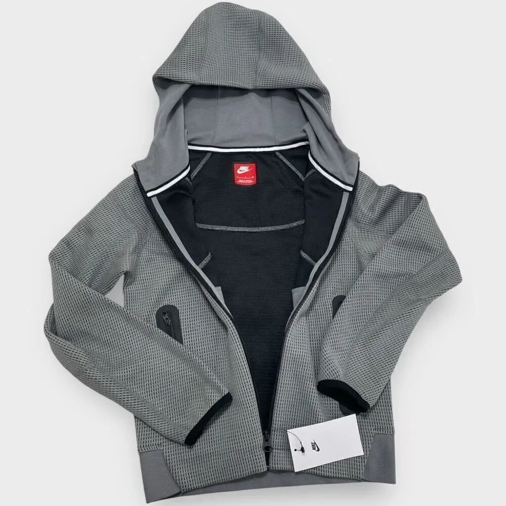 Nike Sportswear Tech Fleece Kids Winterized Full-Zip Gray Black Hoodie size S